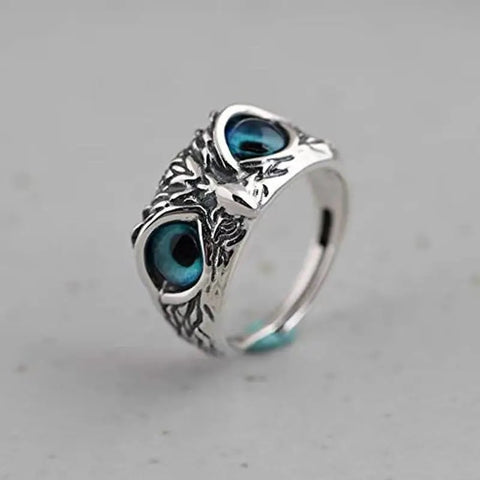 Blue Owl Eyes Ring