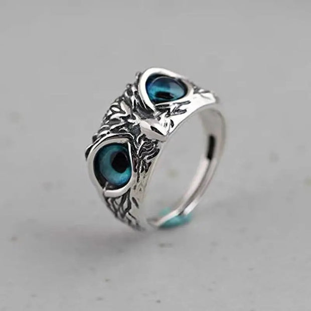 Blue Owl Eyes Ring