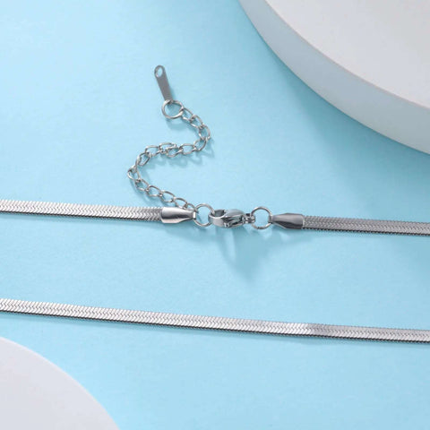 Chic and Timeless: Stainless Steel Snake Chain