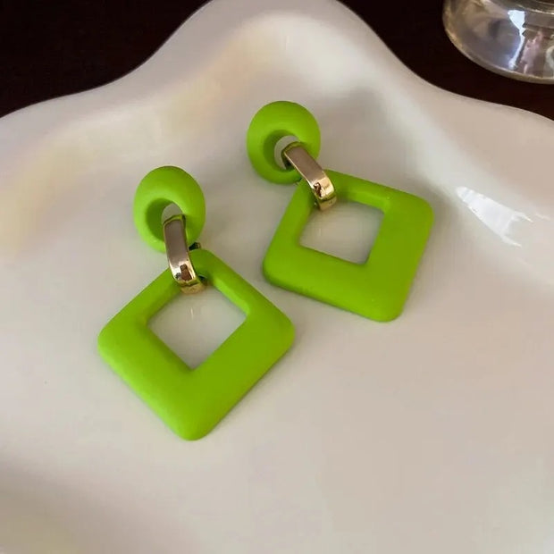 Fresh Color Dangle Earrings