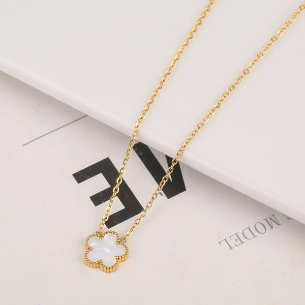 Luxurious 5-Petal Clover Necklace: Gold Plated Stainless Steel