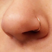 Solo Elegance Nose Ring