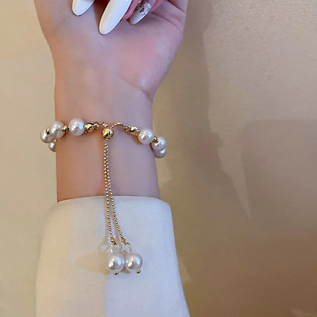 Elegant Baroque Pearl Bracelet