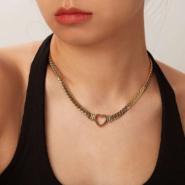 Casual Chic: Gold-Plated Steel Link Heart Necklace