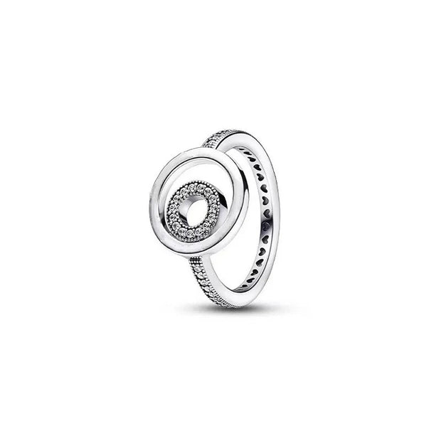 CIRCLES PAVE RING